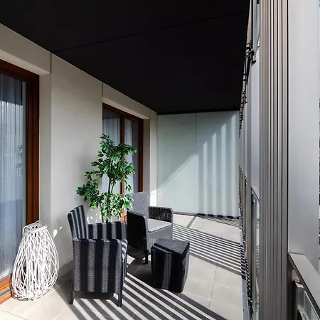 Easy Rent - Centrum Plac Litewski, Free Parking Apartmán